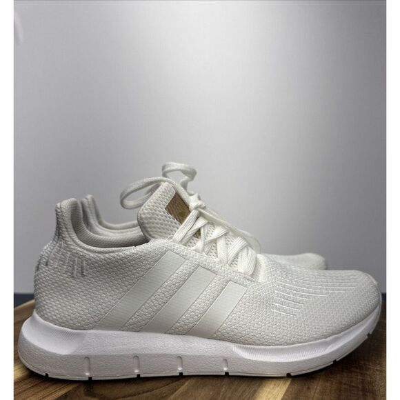 Size 6.5 - adidas Swift Run White Copper Metallic Women's W/Box - Picture 2 of 9
